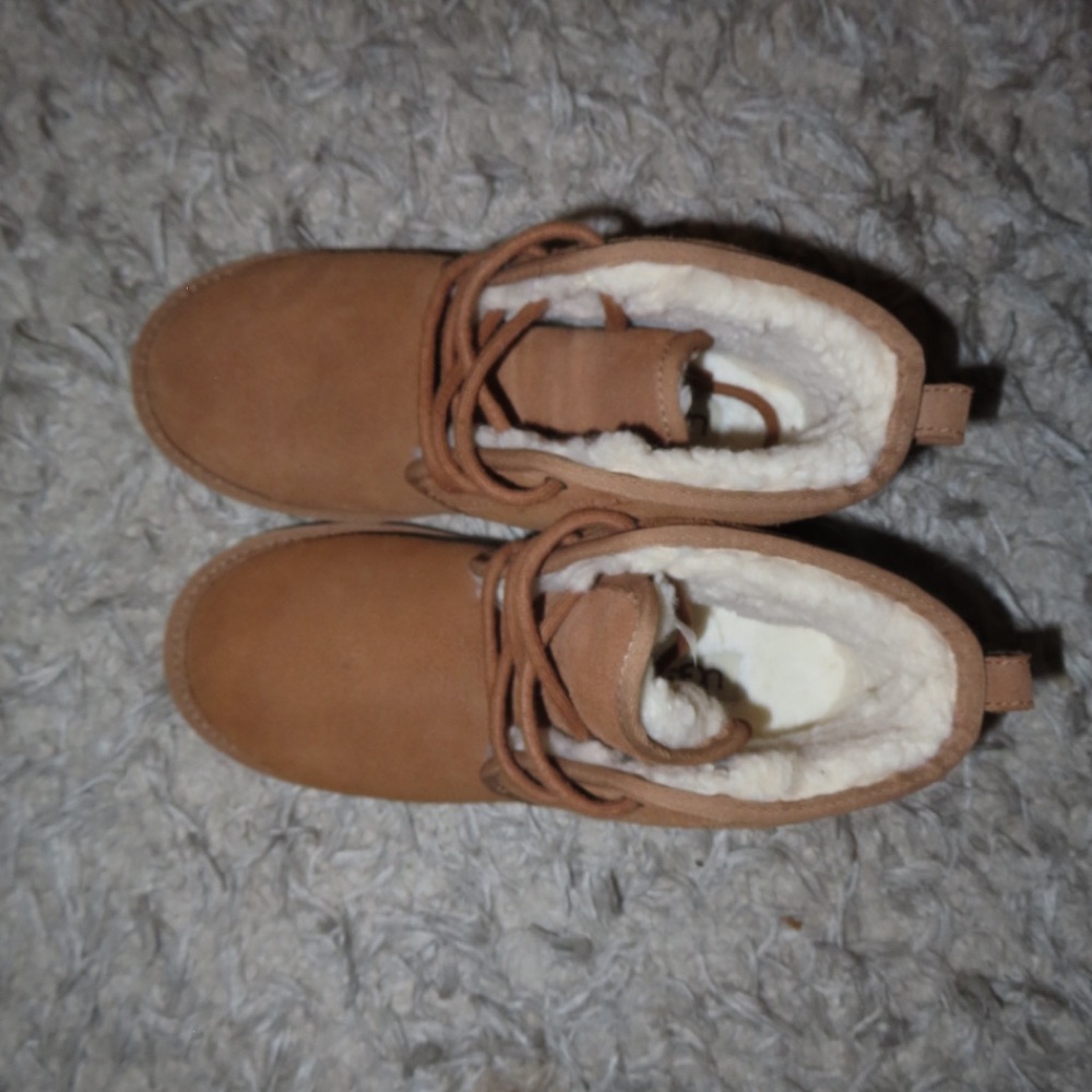 UGG Tan Boots with Cream Fur Lining